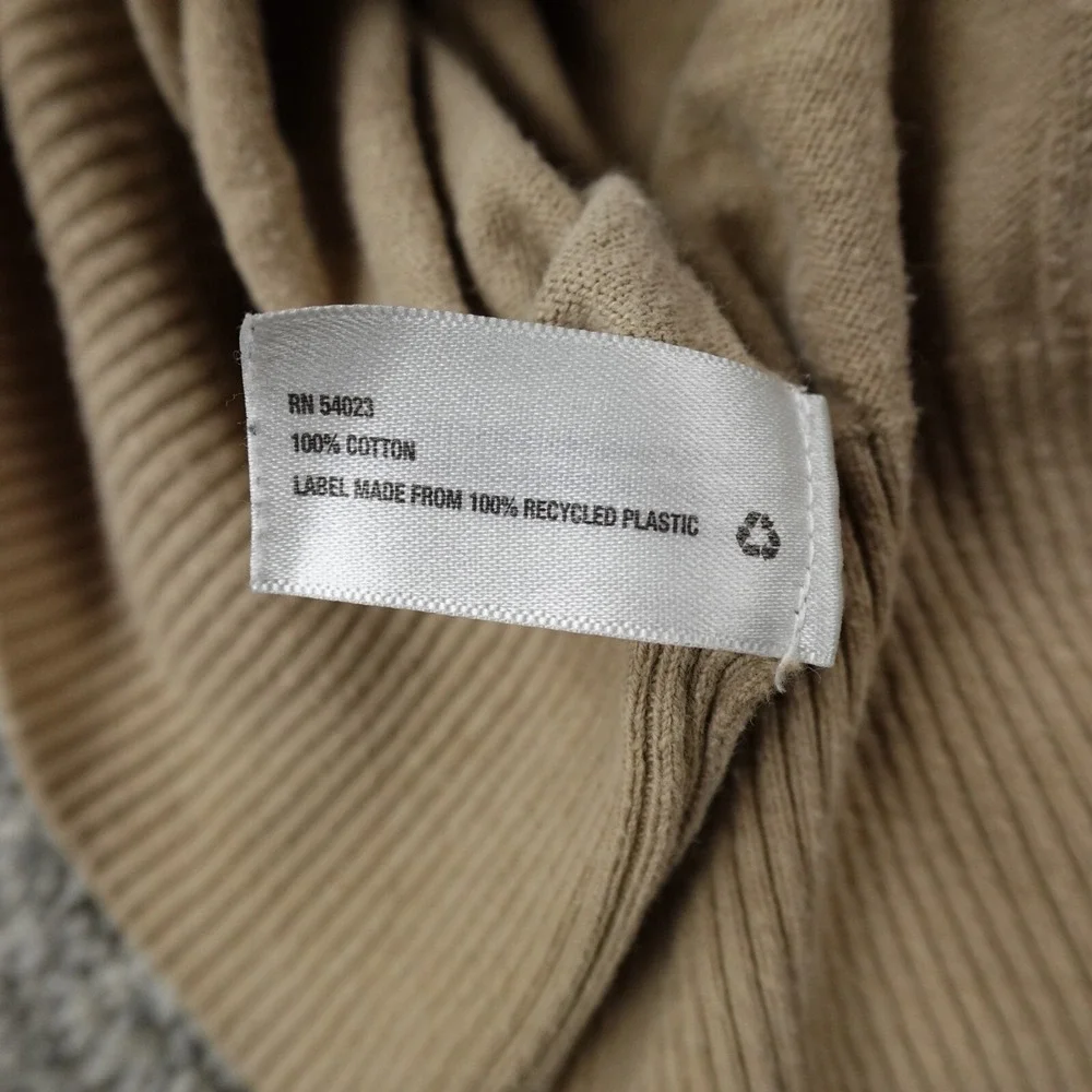 GAP sweater mens